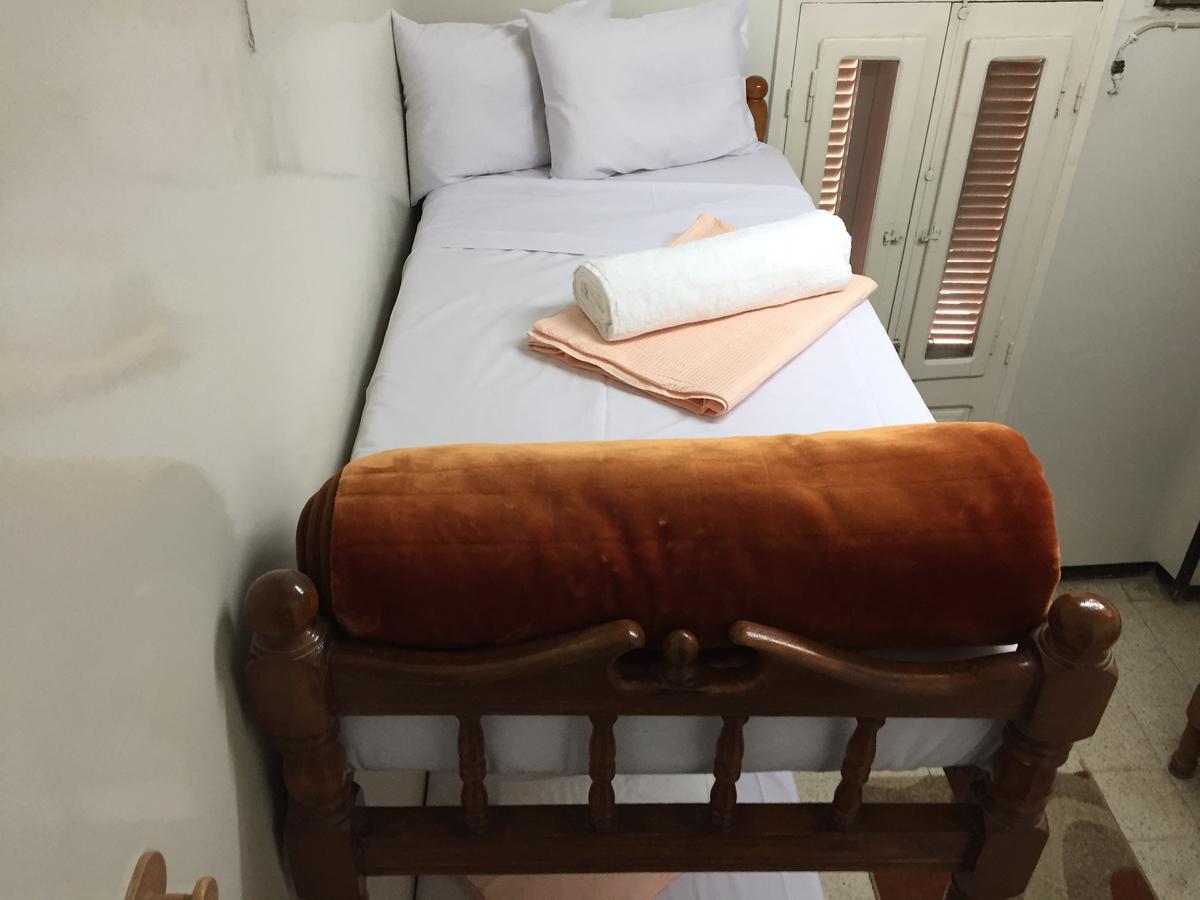 Happy Land Luxor Hostel Ngoại thất bức ảnh